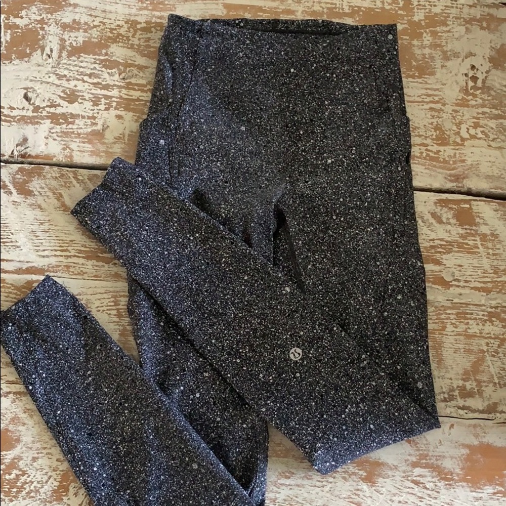 Lululemon Brushed Luxtreme tight EUC Size 2